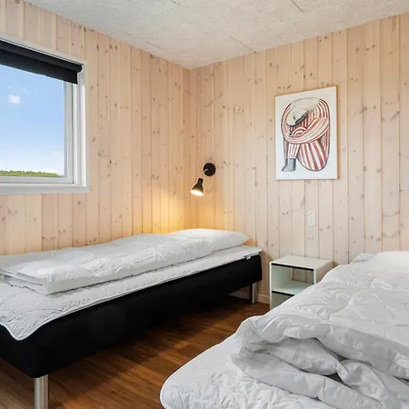 Cozy In With Sauna