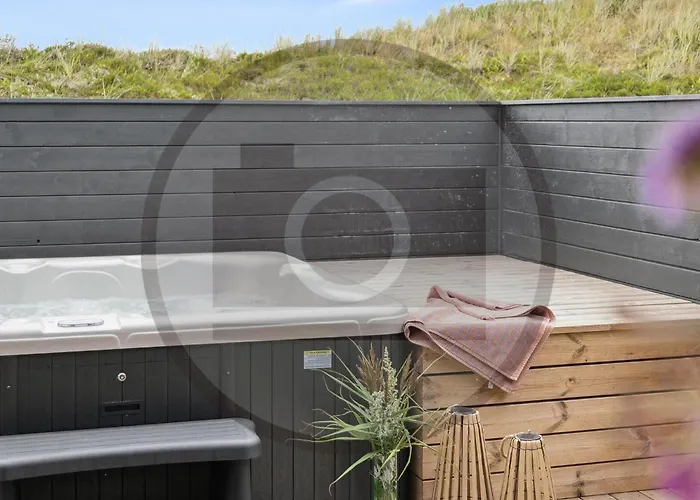 Awesome In With Sauna Prázdninový dům Hvide Sande